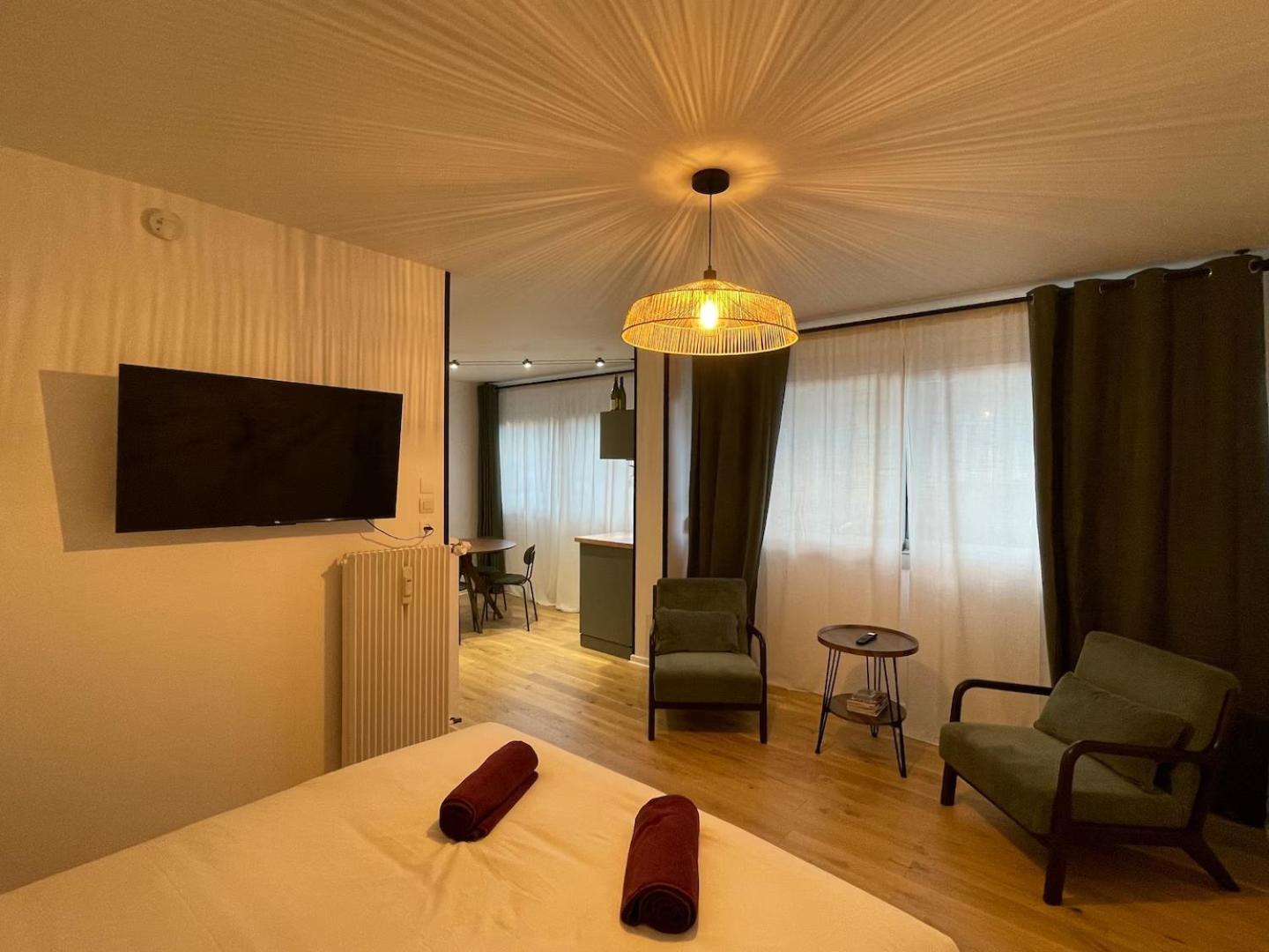 Le Pinot - Centre-ville - Gare A 5 Mn Apartment Dijon